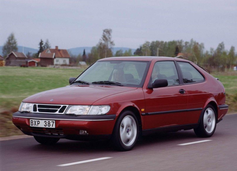 Saab 900 II