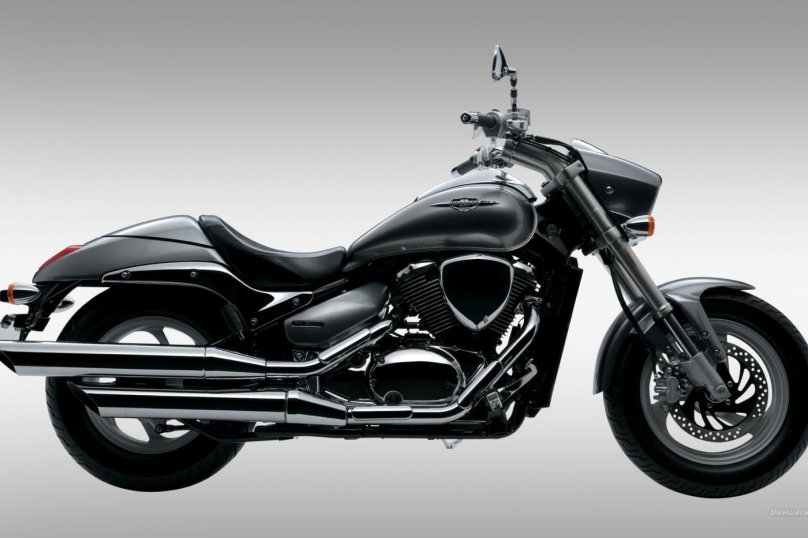 Suzuki Intruder m800