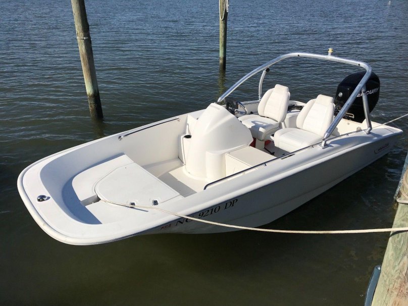 Boston Whaler 160 super Sport
