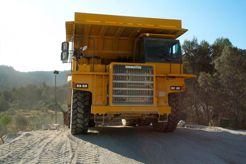 Komatsu hd465-7