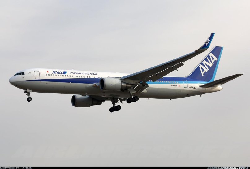Boeing 767-300 all Nippon Airways
