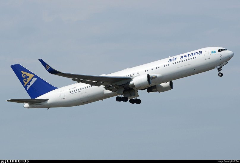 Air Astana b767