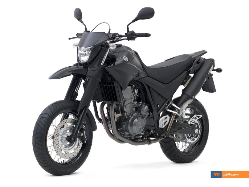 Yamaha xt660x чёрная