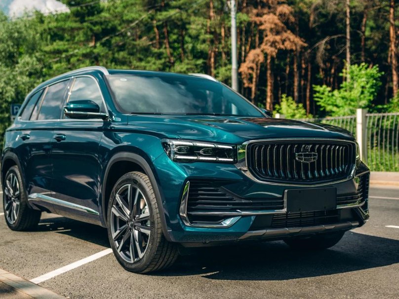 Джили Монжаро изумрудный