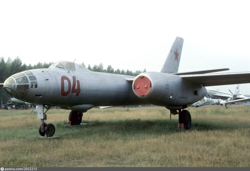 Ил 28 бомбардировщик