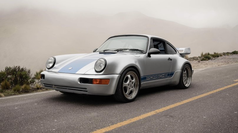 Porsche 911 Carrera RS 3.8