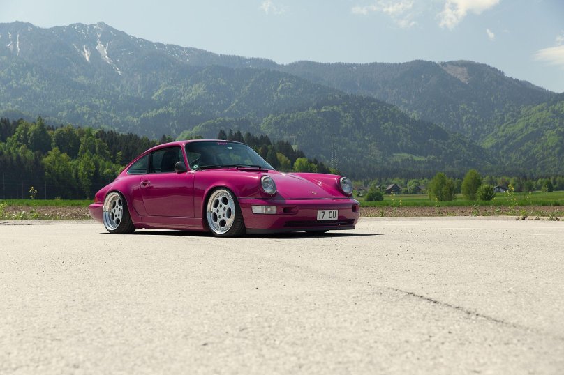 Porsche 964