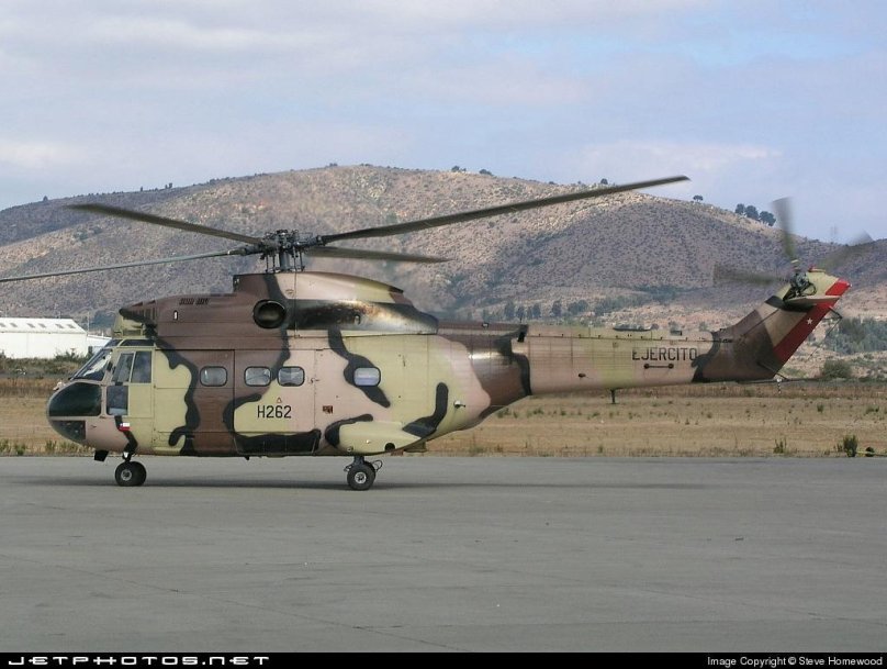 Aerospatiale sa330 l Puma