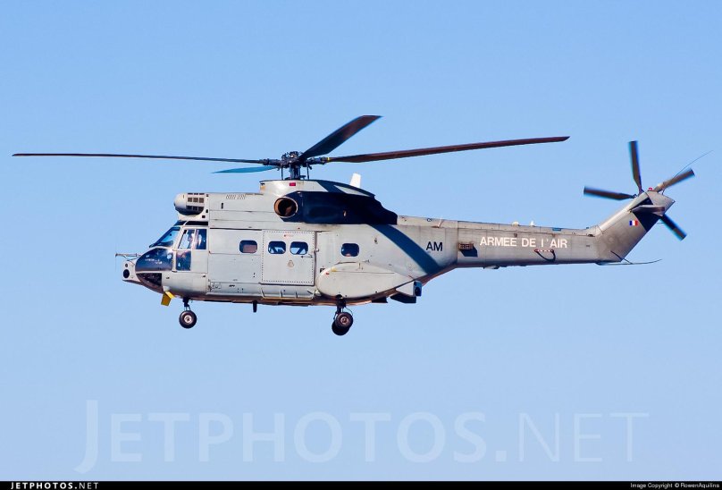 Вертолет Пума 330