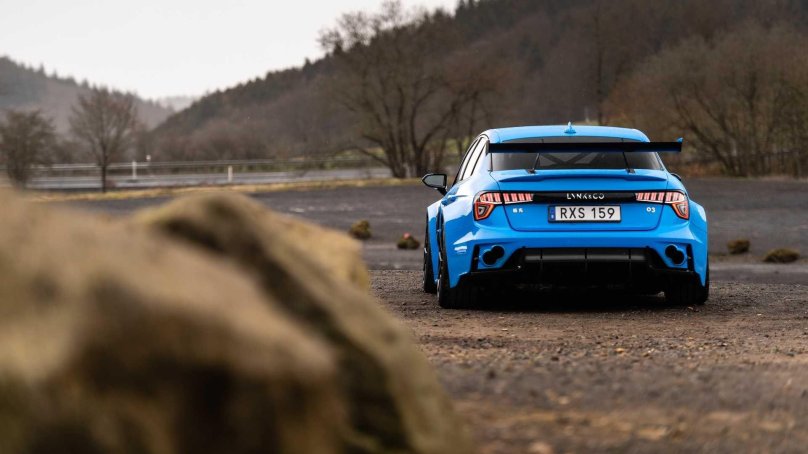 Lynk &amp; co 03 Cyan Concept