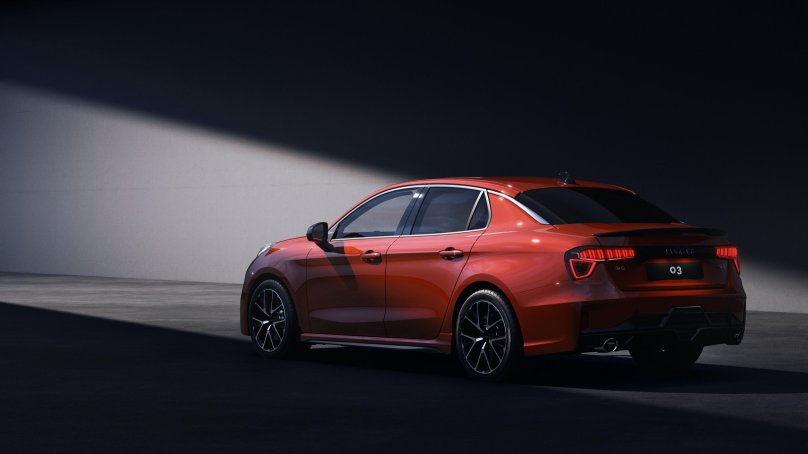 Lynk co седан