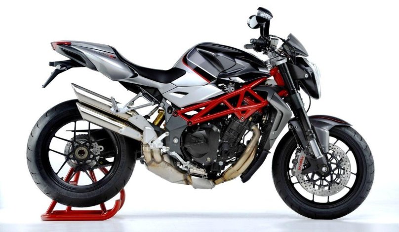 Агуста брутале 1090