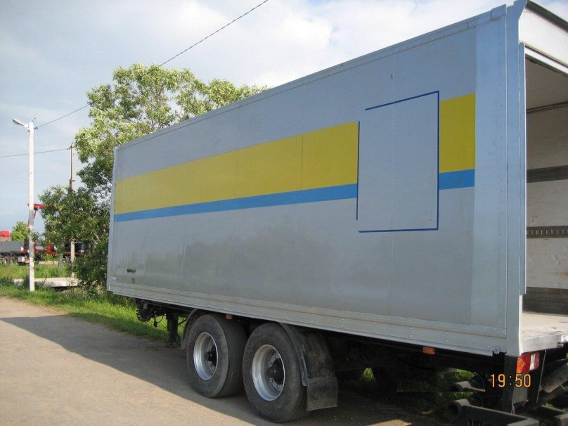 Фургон Шмитц