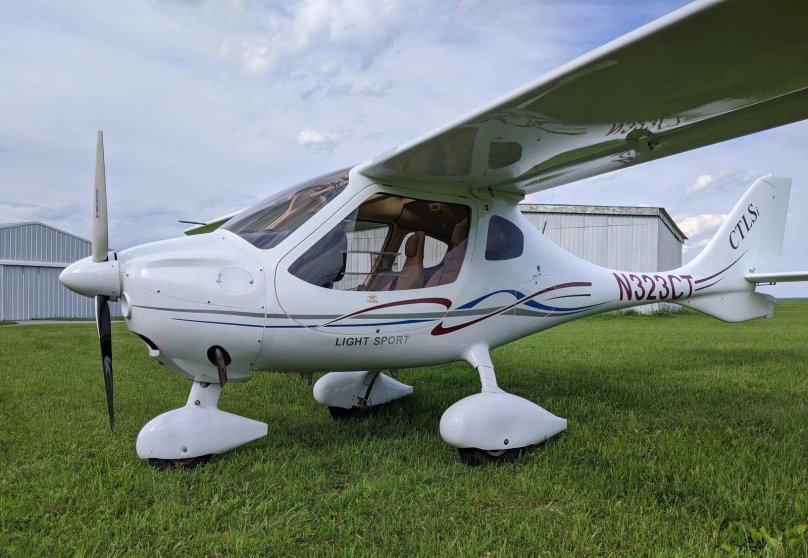 Ультралайт самолет