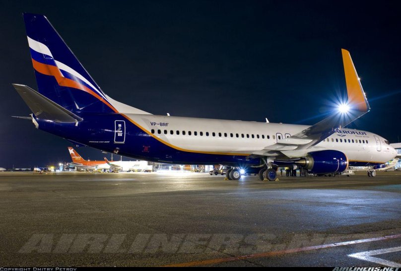 Самолёт Boeing 737-800