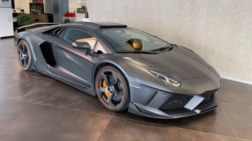 Ламборджини Галлардо 2021