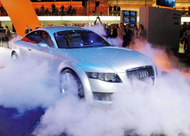 Машина Audi Nuvolari quattro