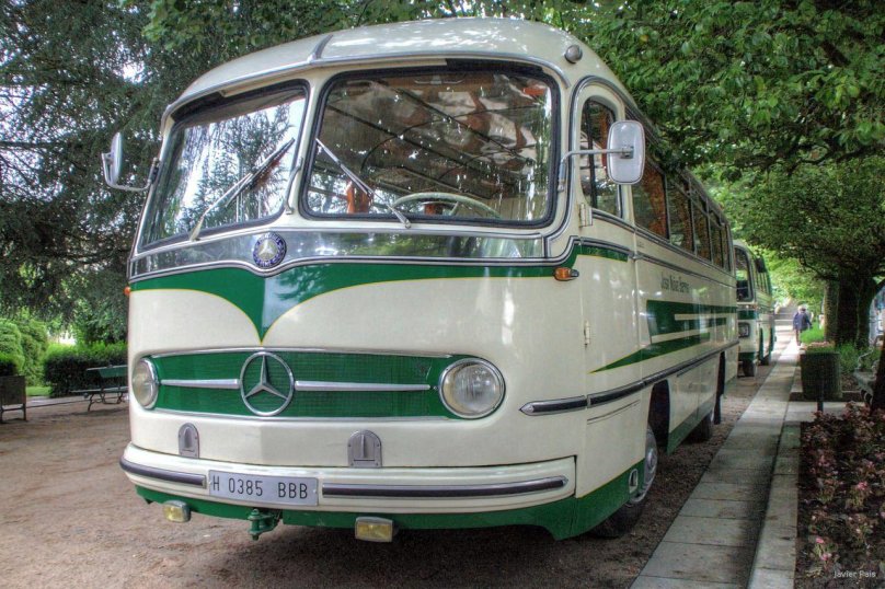 Mercedes 321