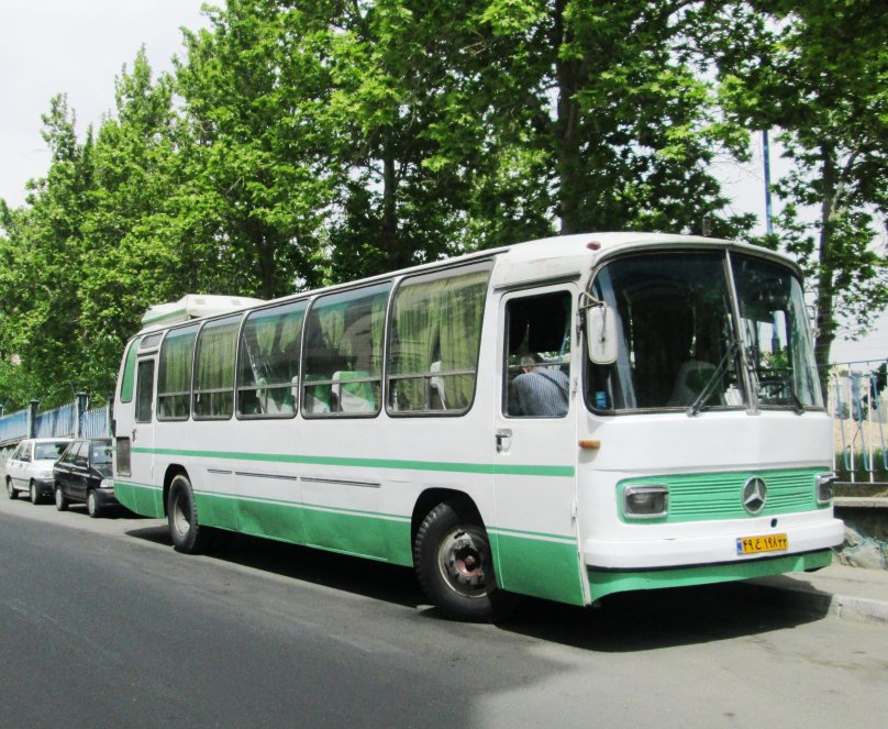 Mercedes-Benz o302