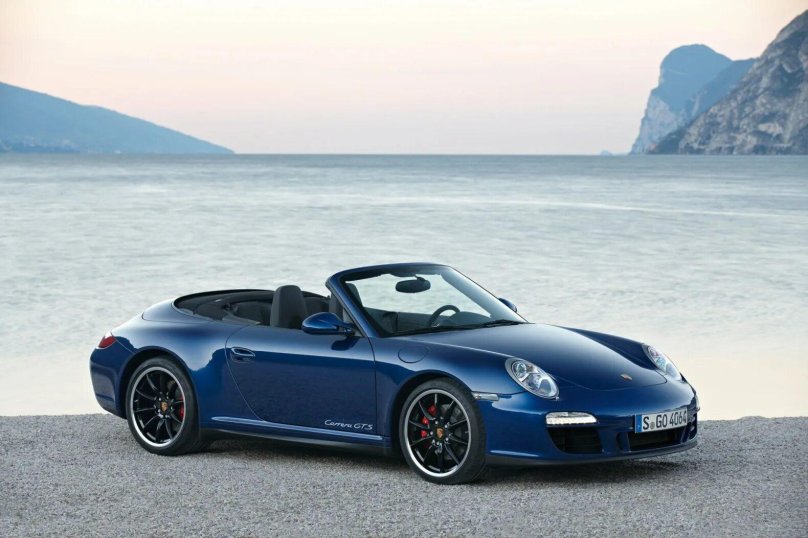 Porsche 911 Carrera GTS Cabriolet