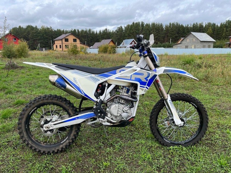 Мотоцикл gr7 f300l-m