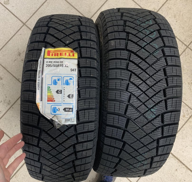 Pirelli 205/55r16 94t XL Ice Zero fr