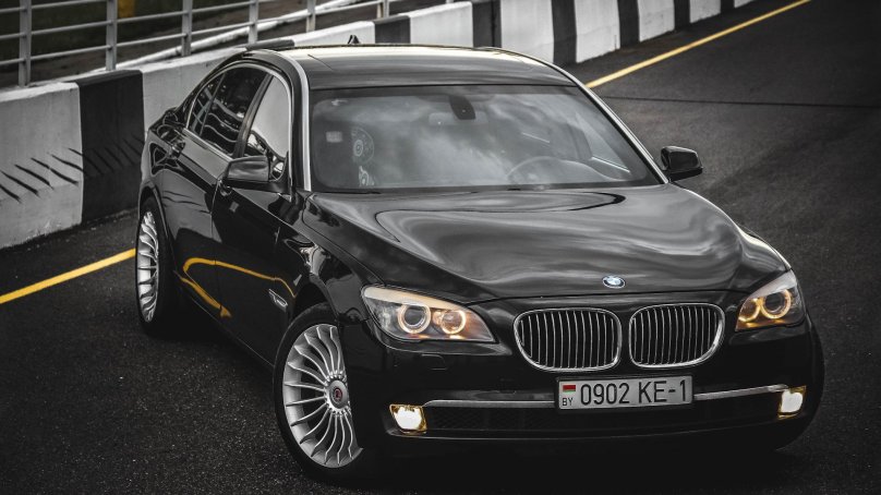 БМВ f01 Рестайлинг