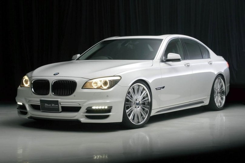 BMW 7 f01