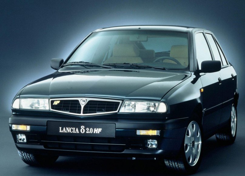 Lancia Delta 1 поколение