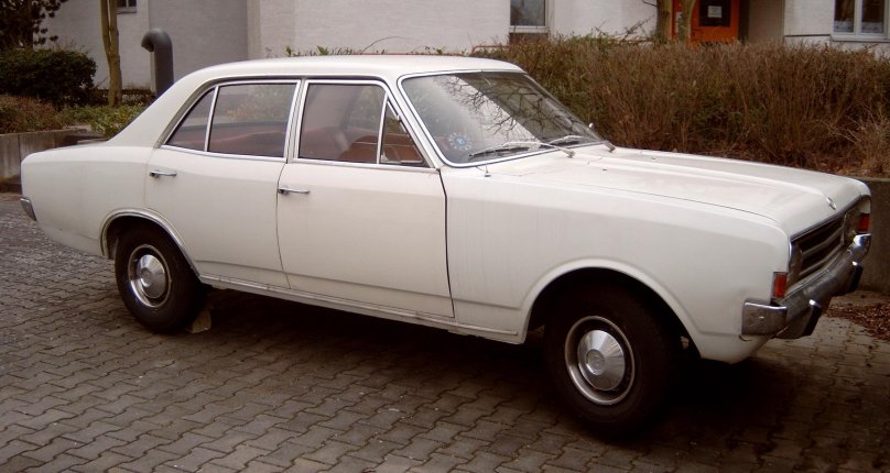 Opel Rekord, 1967