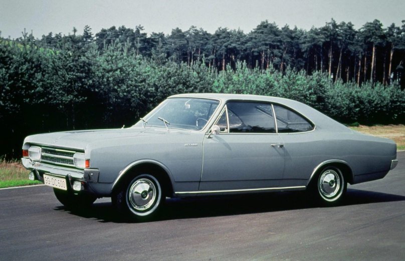 Opel Rekord, 1967