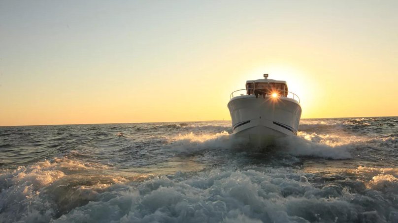 Barracuda 7 Beneteau Sizes