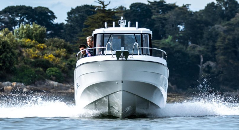 Моторная лодка Барракуда