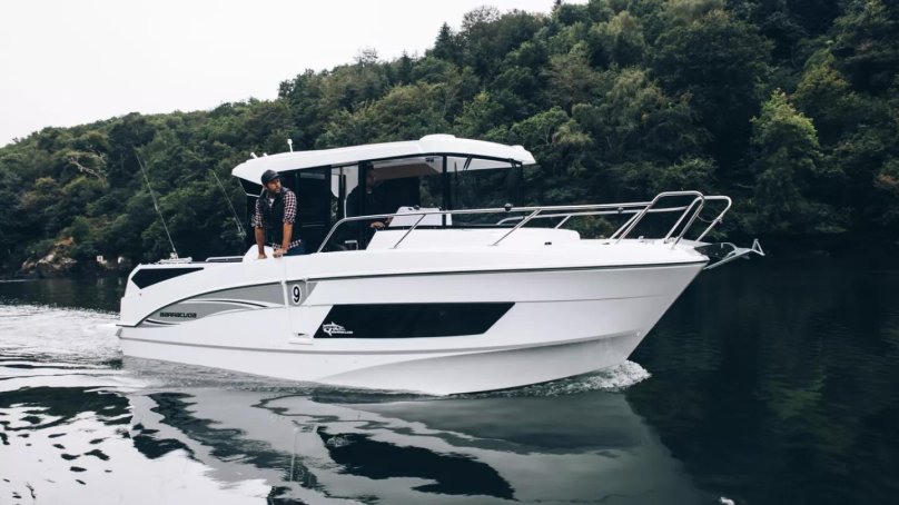 Катер Барракуда 9