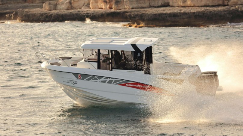 Катер Barracuda 8