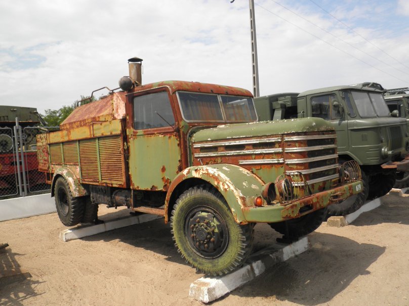 Тягач Чепель 800