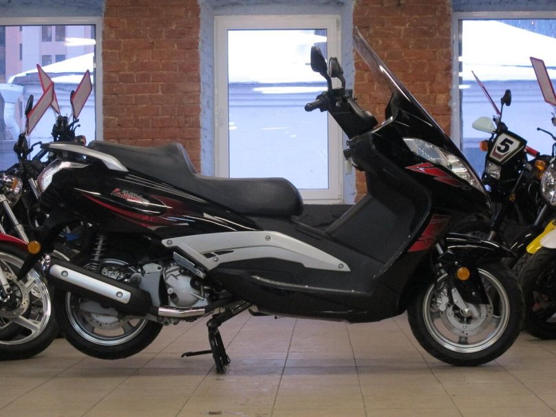 Лифан Комета 250 скутер