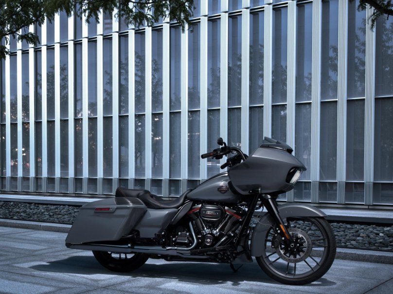 Harley Davidson Road Glide 2021