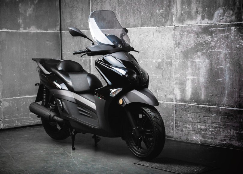 Innocenti Radium 300i черный