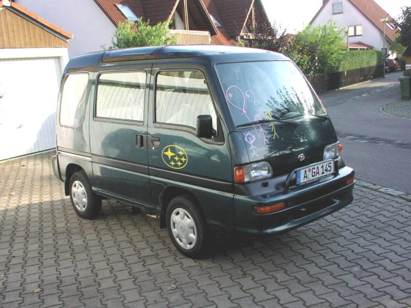 Subaru libero e12