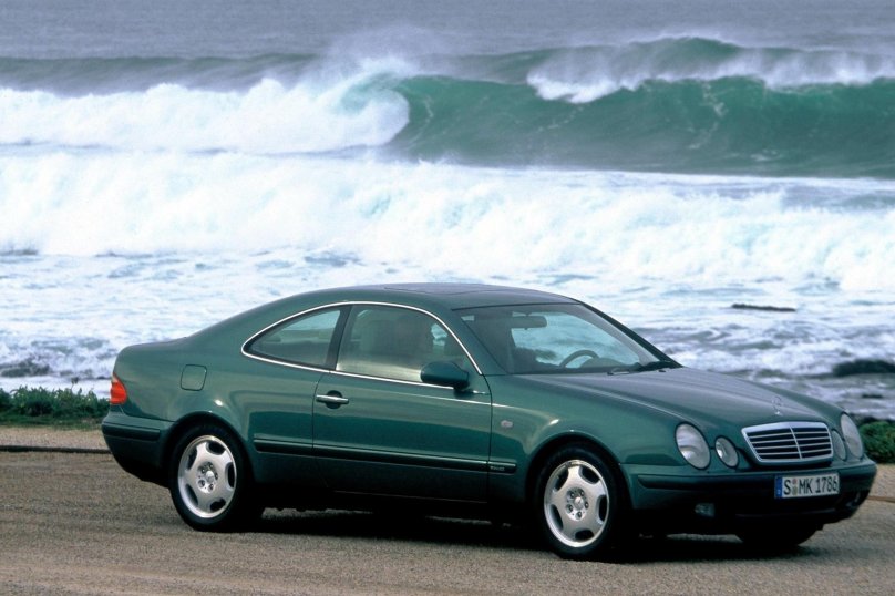 Мерседес CLK c208
