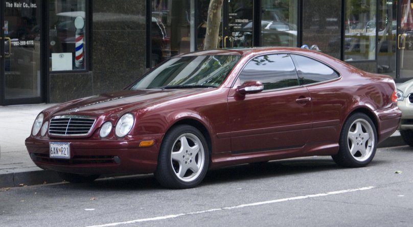 Mercedes CLK c208