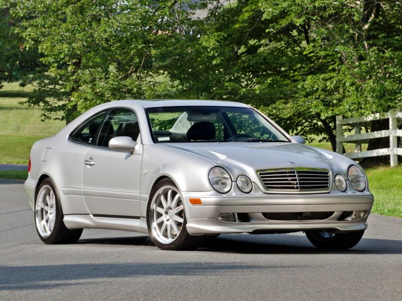 Mercedes Benz CLK w208