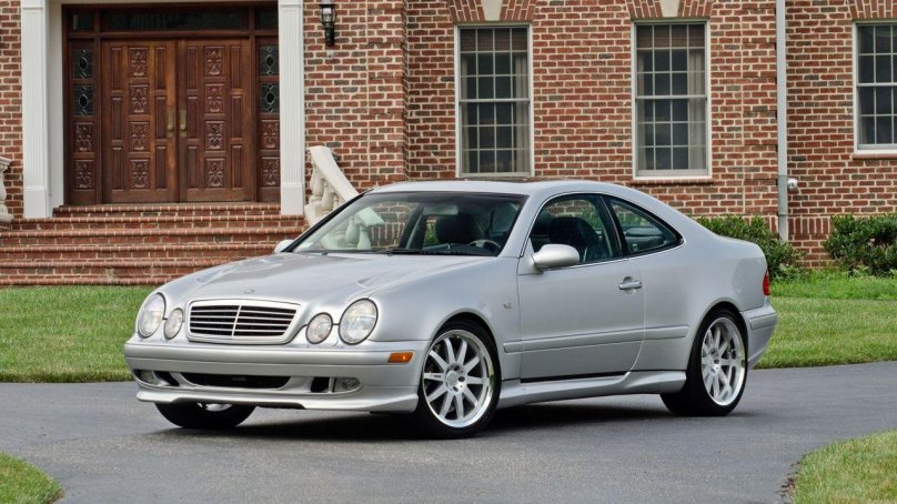 Mercedes Benz CLK 208