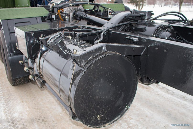 Шасси КРАЗ-7140н6, 8х6