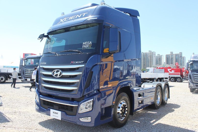 Тягач Хендай Xcient