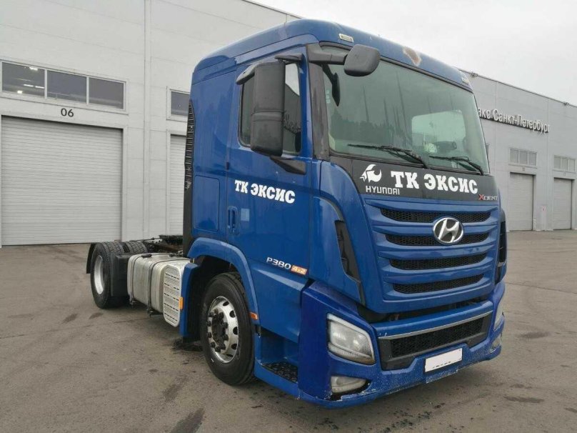 Хендай седельный тягач Xcient