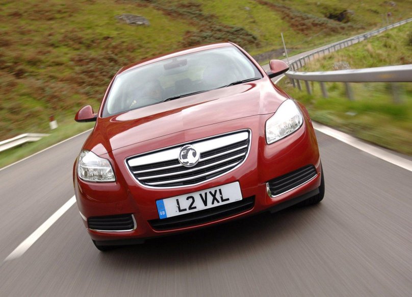 Машина Vauxhall