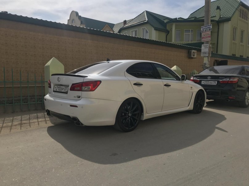 Lexus is f Дагестан