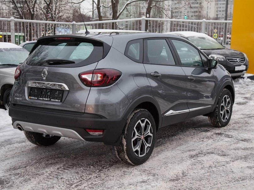 Рено Каптур серый